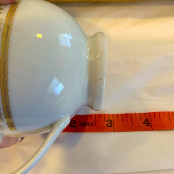 Savoy Home Gold and White Tea Cup and Saucer - Picture 9 of 9